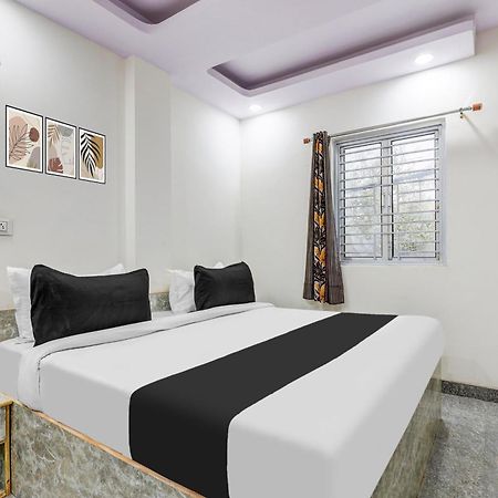 Hotel O Govind Residency New Delhi Buitenkant foto
