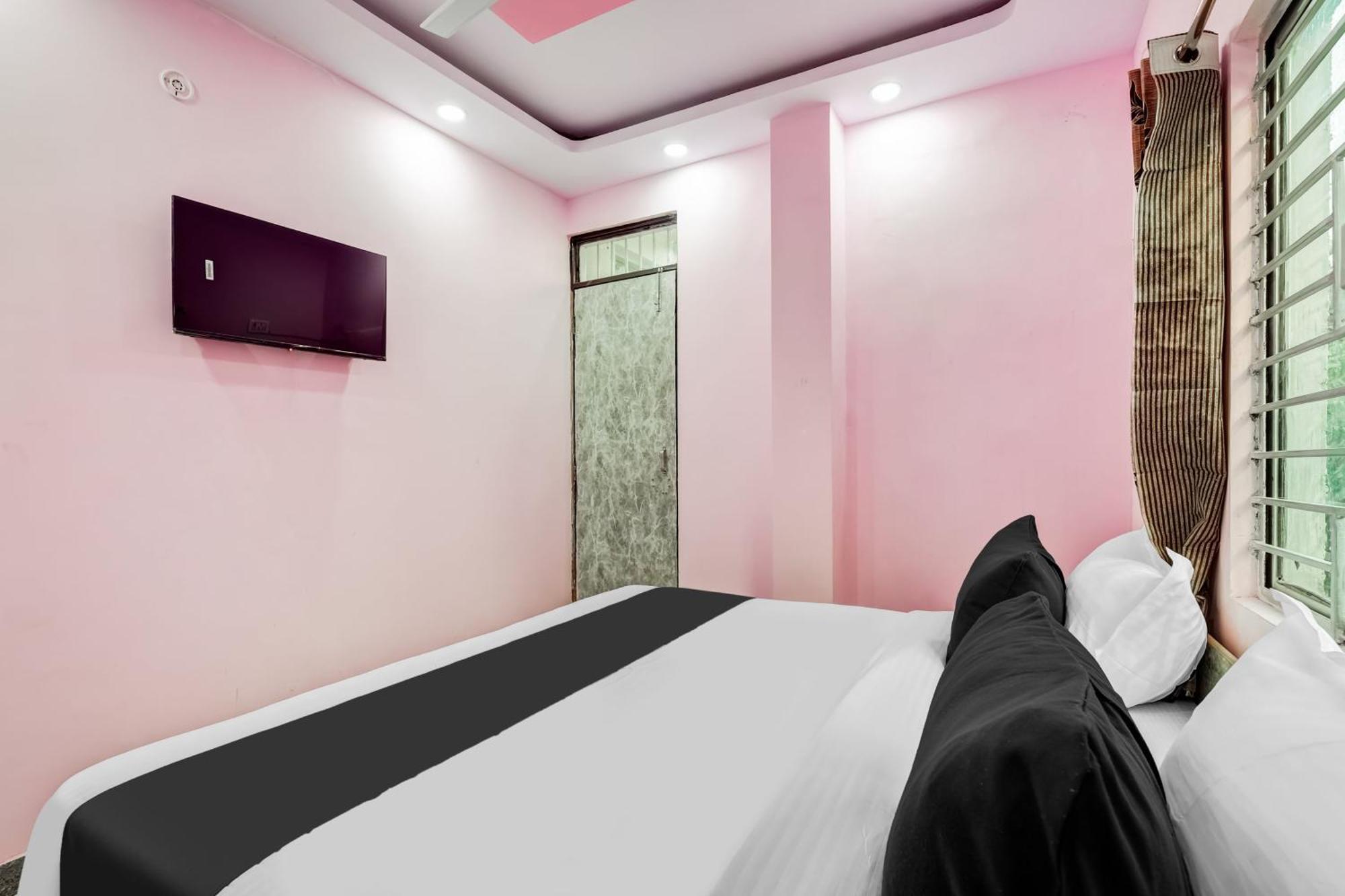 Hotel O Govind Residency New Delhi Buitenkant foto