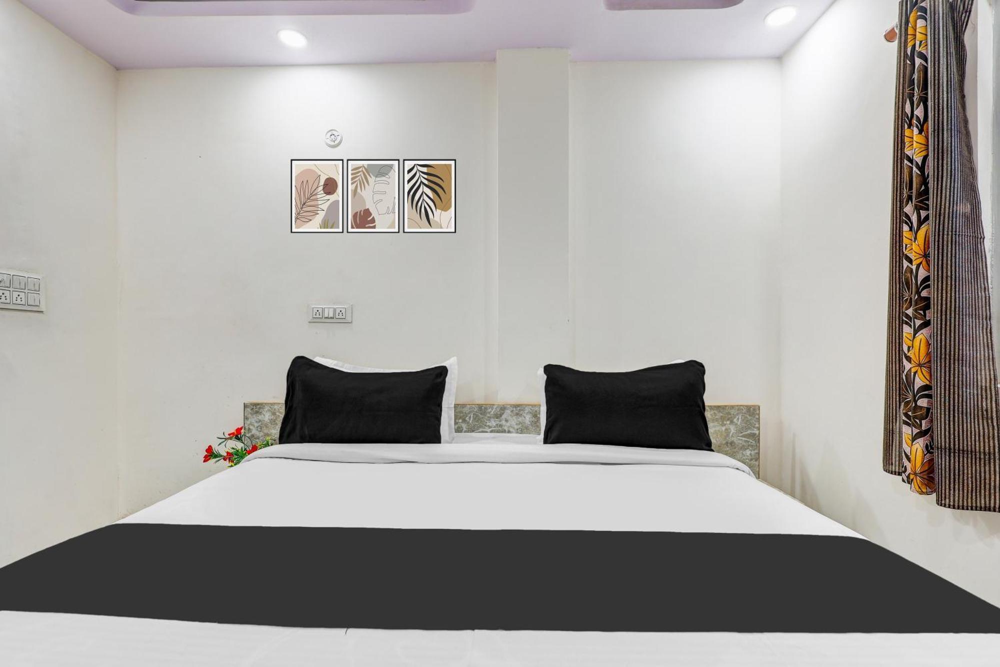 Hotel O Govind Residency New Delhi Buitenkant foto