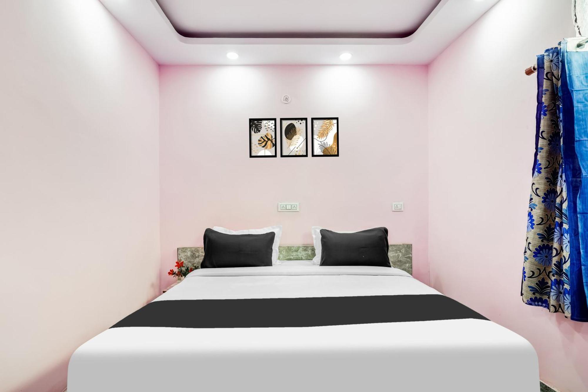 Hotel O Govind Residency New Delhi Buitenkant foto