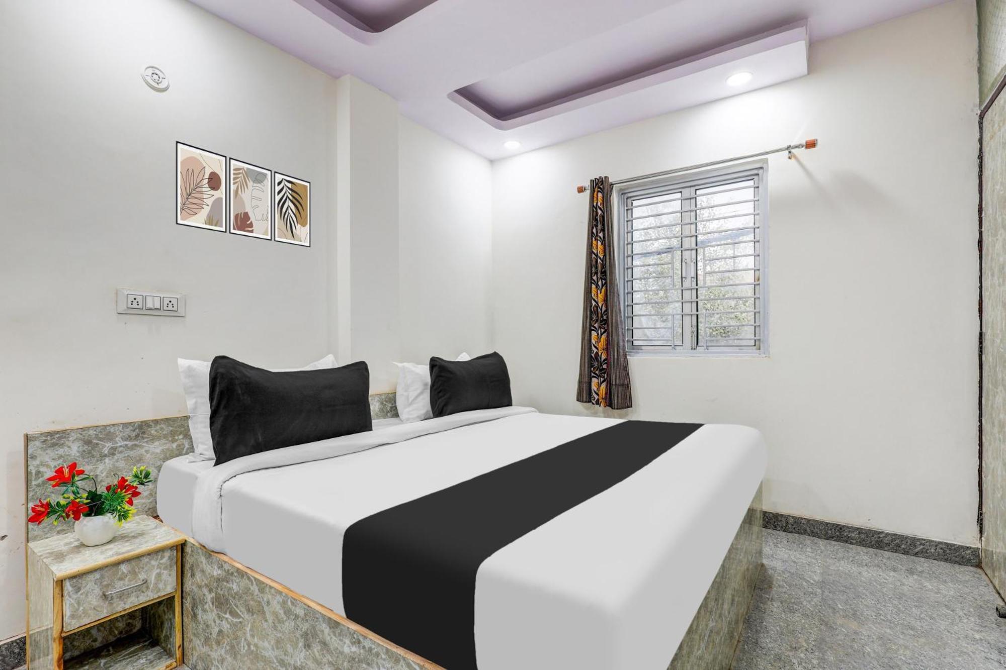 Hotel O Govind Residency New Delhi Buitenkant foto